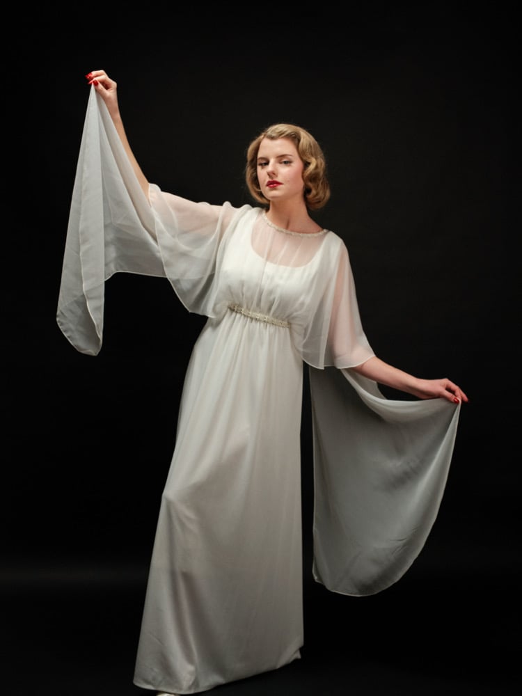 1970s Grecian Goddess | Estelle Amore 1970s Grecian Goddess | Estelle Amore