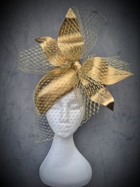 Image 1 of 'Angel' in Gold