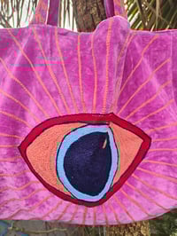 Image 5 of Wanderlust - Velvet oversized tote bag HOT PINK
