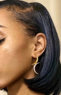 Image 2 of Eclipse Curve Earrings