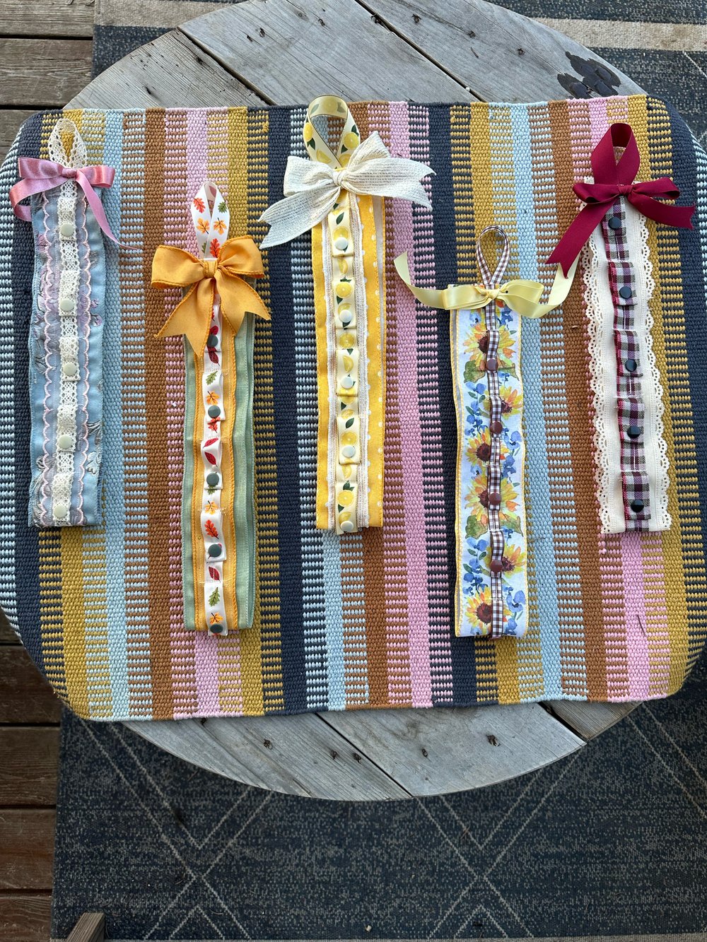 Ear hangers