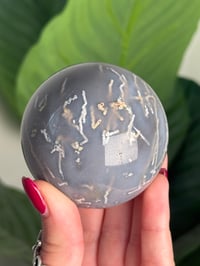 Image 5 of MOZAMBIQUE SWAZI AGATE SPHERE E