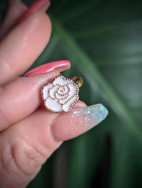 Image 7 of Contrast Glam Collection 