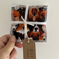 Image 2 of Dogs single print 7 wipe set