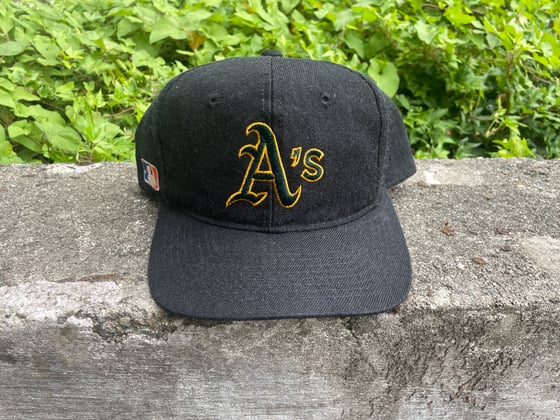 Image of Vintage Sports Specialties Oakland A's Black Dome | Wool