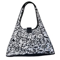 Image 2 of scribbly smoke hand bag  //   16x14Inch