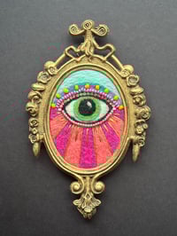 Image 2 of Mystic Eye (coral/pink/light green)