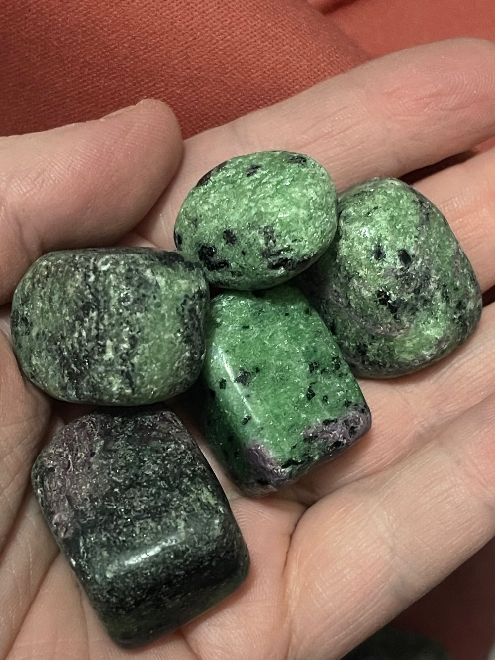 Image of Ruby in zoisite tumbles 