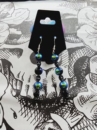 Black Aurora Skulls