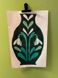 Image 2 of empty vessel - snowdrop