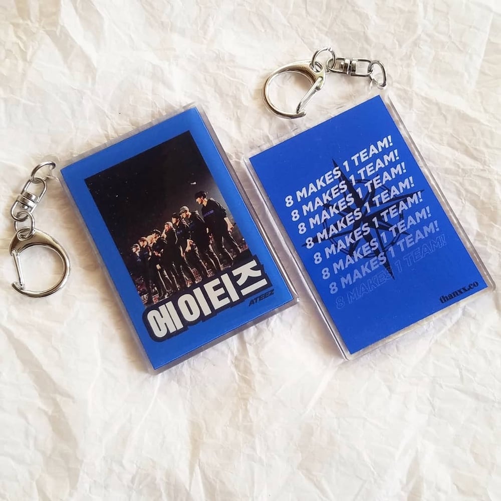 Image of In stock | ATEEZ 8 makes 1 team! keyring polaroid 