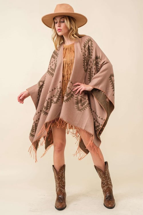 Image of Fringe Shawl 