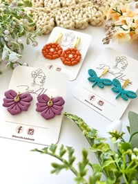 Image 3 of Florece Earrings Collection