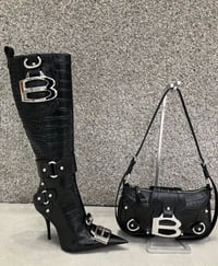 Image 1 of BUST DOWN BLACK SET