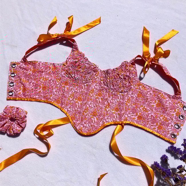 Retro floral ruched cup reversible corset