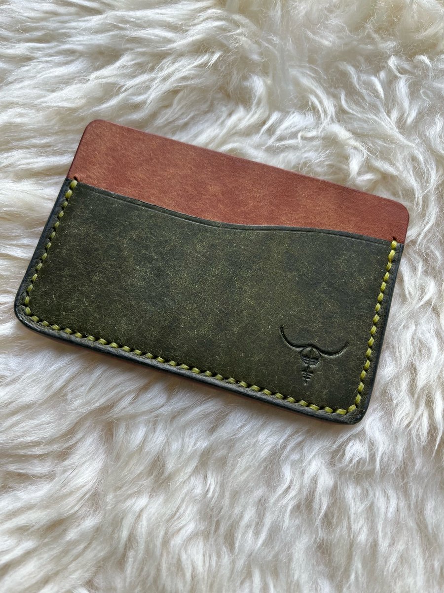 Image of Cognac/Olive Pueblo Horizontal Cardholder 