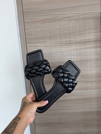 black sandals (sz 8) 