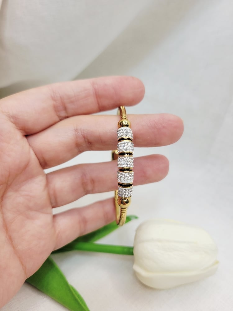 Image of Taylor Bracelet 