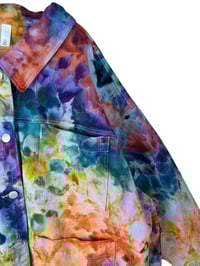 Image 8 of 4X PLUS 100% Cotton Oversized Chore Coat in Earthy Rainbow Ice Dye