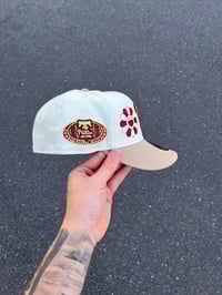 Image 4 of BROWN BRIM OFF WHITE PHILADELPHIA PHILLIES CUSTOM FITTED CAP