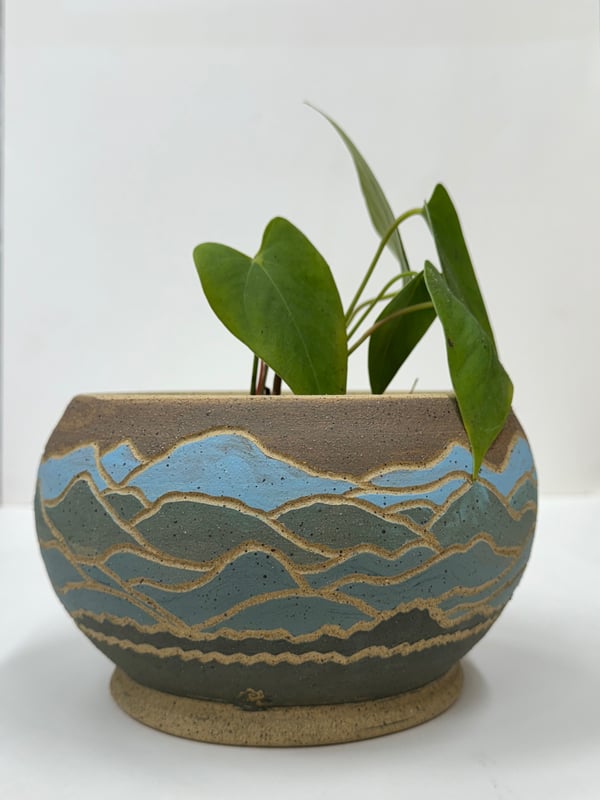 Image of Mountain View- Plant pot