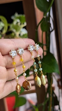 Image 3 of PEARLS & SPARKLE COLLECTION 