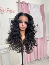 Image 7 of Volume curl (ready to ship) 