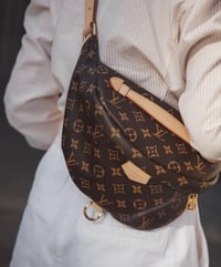 Image 1 of BROWN BUM BAG