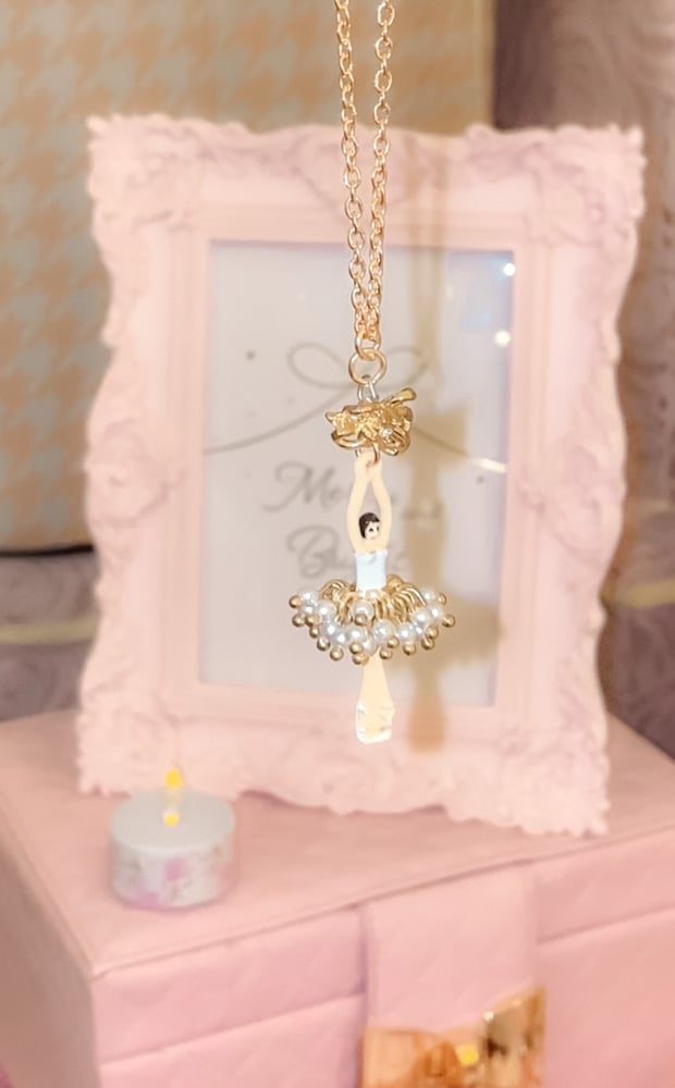Ballerina Necklace