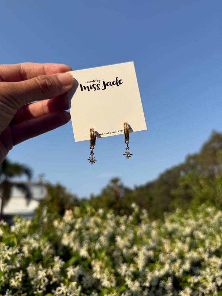 Image of Hoop + Stars