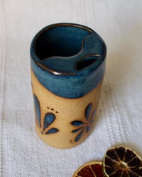 Image 4 of 'Florecita Azul' Travel Tumbler
