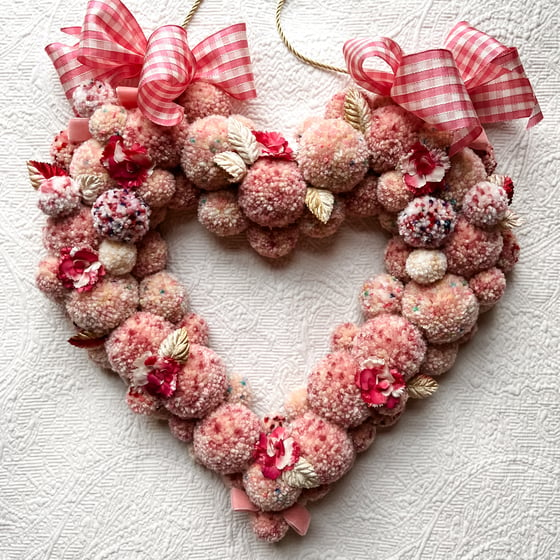 Image of Large Heart Wreath