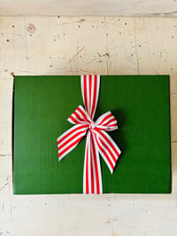 Image 1 of BOX FULL OF BOWS FOR CHRISTMAS