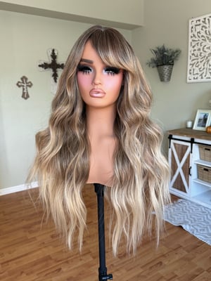 Image of Dessy (ready to ship) 