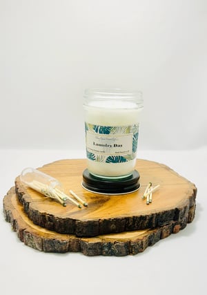 Image of 7oz  Laundry Day