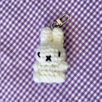 Mini miffy keychain 