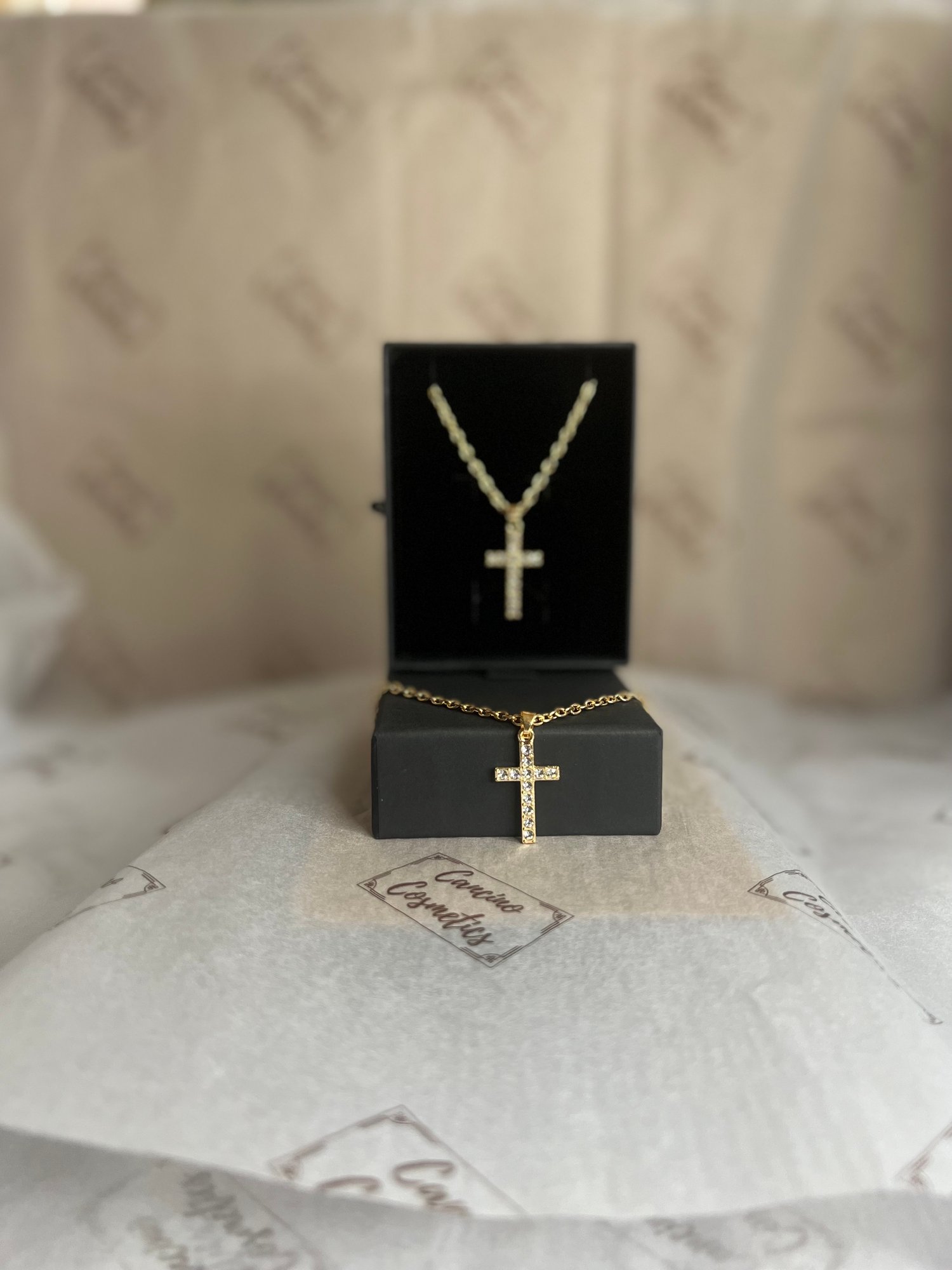 Image of GOLD CROSS NECKLACE