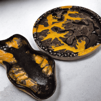 Image 1 of Handcrafted Marble-Effect Serving Set - Tray (30 cm) & Bowl (25 cm)