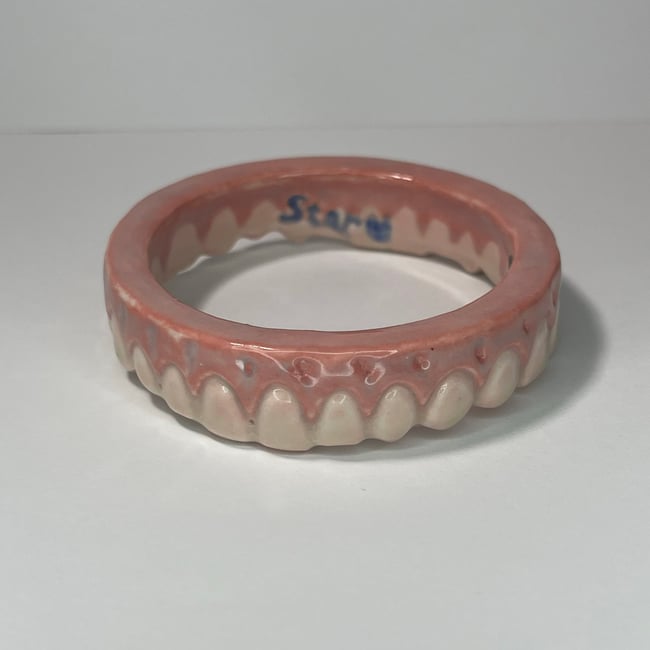 Teeth Bracelet G - 7.25 in Inner Circumference