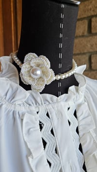 Image 1 of Pearl Flower Choker Necklace