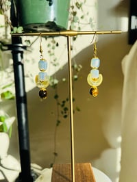 Image 1 of Honey Glow 