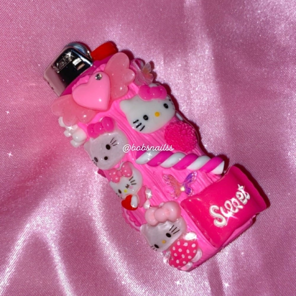 Image of 💞💖💕🎀Hot Pink Lighter
