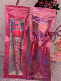 Image 3 of Chi chi  Pen 