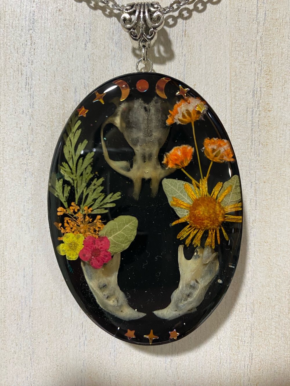 Rat skull and jawbone floral pendant 