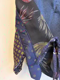 Image 10 of Tie top, dark blue (xs-l)