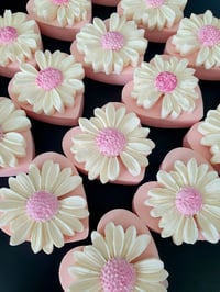 Image 2 of Daisy Heart Mini Soaps