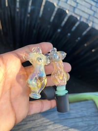 Image 1 of Female form pivot spinner top 