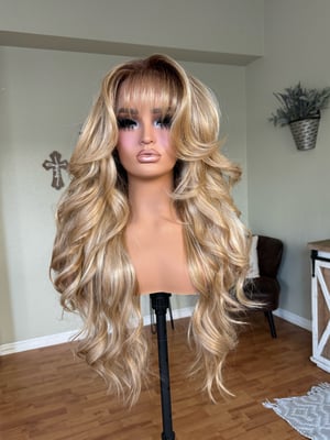 Image of Hailey free part luxury (ready to ship)