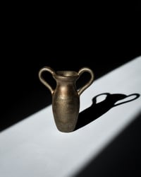 Amphora V