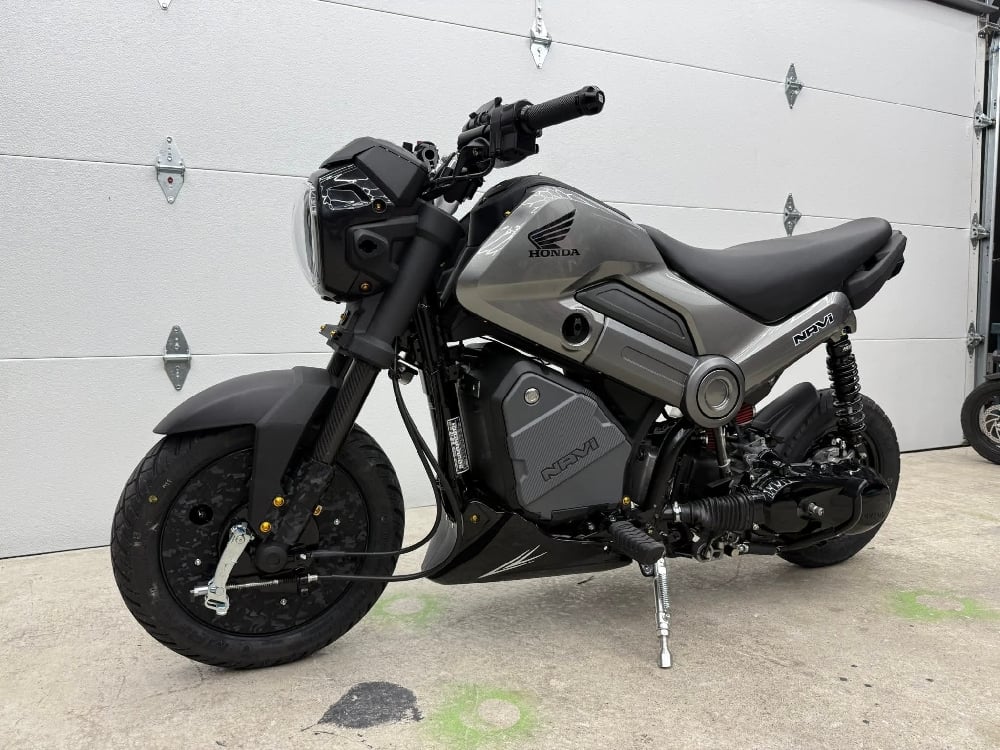 Honda NAVi 110 Lowered Kickstand | Reckless Customs